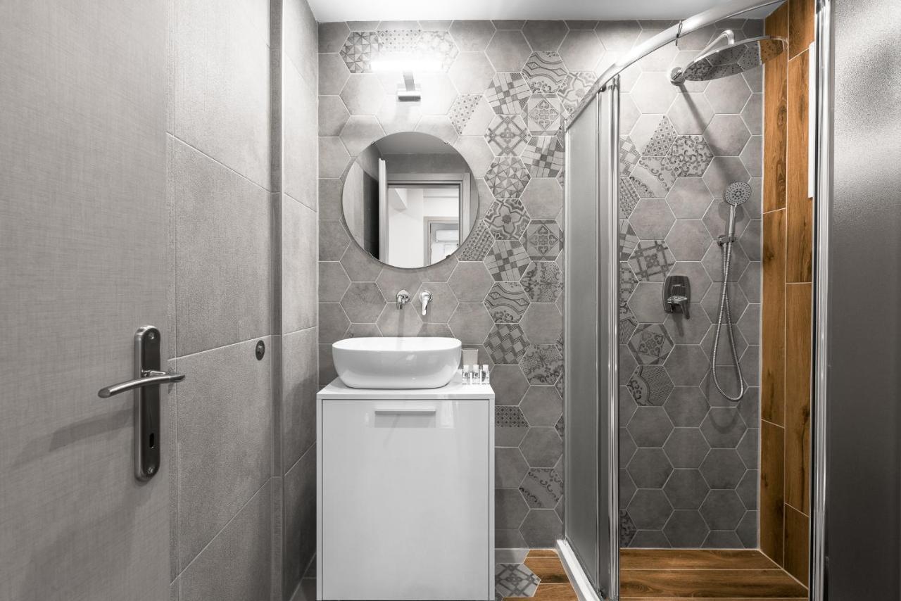 Wood N White, Nilie Hospitality Mgmt Διαμέρισμα Θεσσαλονίκη Εξωτερικό φωτογραφία